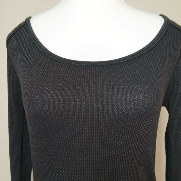 Free People We The Free Newbie Thermal Sunnie Valley Cuff Shirt Size Small - Picture 8 of 10